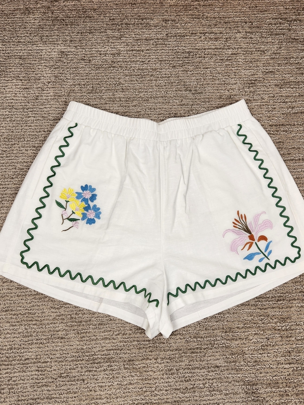 Amable By Mable Linen Blend Shorts Women Large White Embroider Floral Boho Artsy